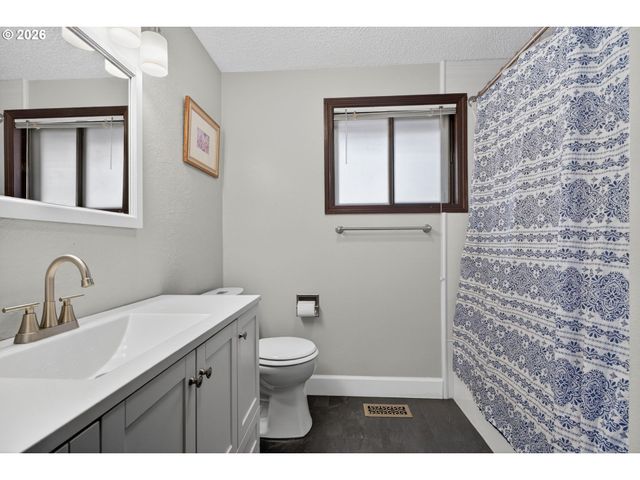 14758 Se RAINTREE Ct, Milwaukie, OR 97267