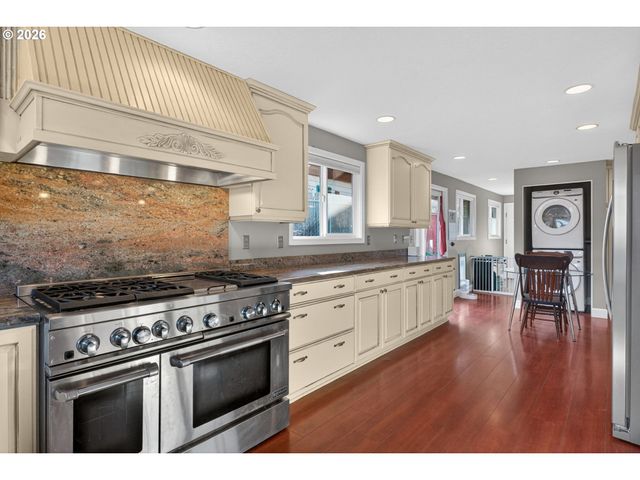 14758 Se RAINTREE Ct, Milwaukie, OR 97267