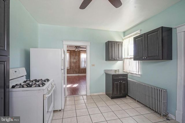 32 S MYRTLE ST, Vineland, NJ 08360