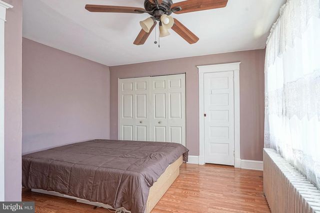 32 S MYRTLE ST, Vineland, NJ 08360