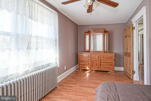 32 S MYRTLE ST, Vineland, NJ 08360