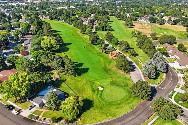 1237 E Cerramar Ct, Eagle, ID 83616