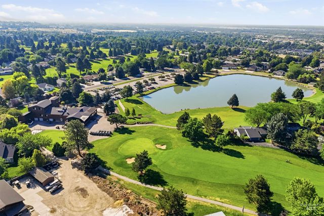 1237 E Cerramar Ct, Eagle, ID 83616