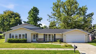 1237 E Cerramar Ct, Eagle, ID 83616