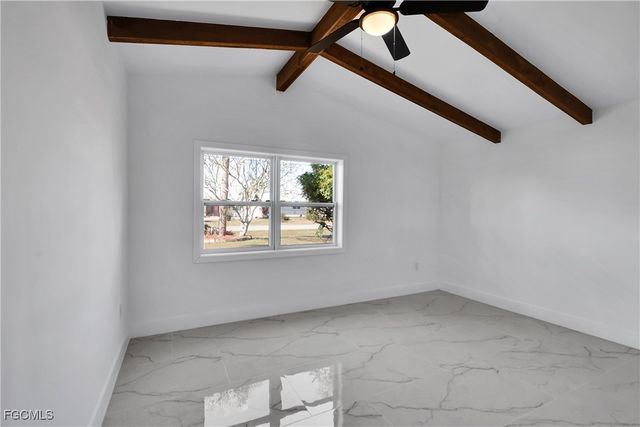 2210 Isle Of Pines AVE E, Fort Myers, FL 33905