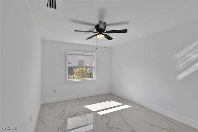 2210 Isle Of Pines AVE E, Fort Myers, FL 33905