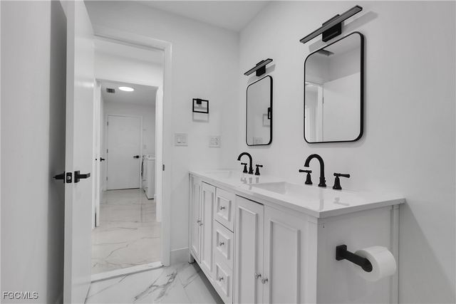 2210 Isle Of Pines AVE E, Fort Myers, FL 33905