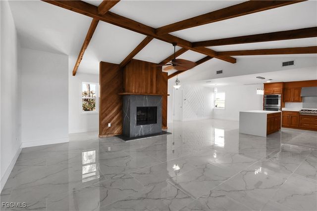 2210 Isle Of Pines AVE E, Fort Myers, FL 33905