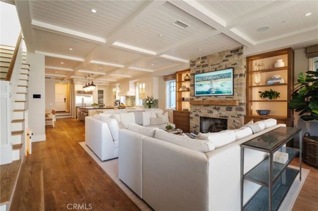 413 7th, Manhattan Beach, CA 90266
