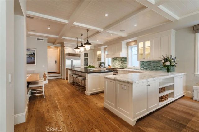 413 7th, Manhattan Beach, CA 90266