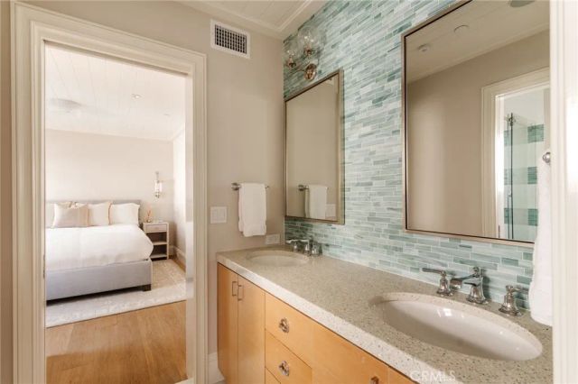 413 7th, Manhattan Beach, CA 90266