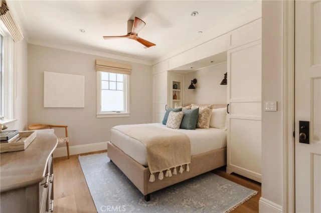 413 7th, Manhattan Beach, CA 90266