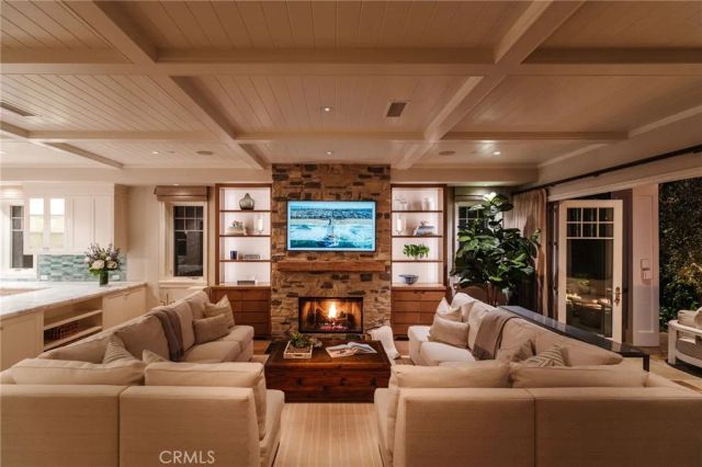 413 7th, Manhattan Beach, CA 90266