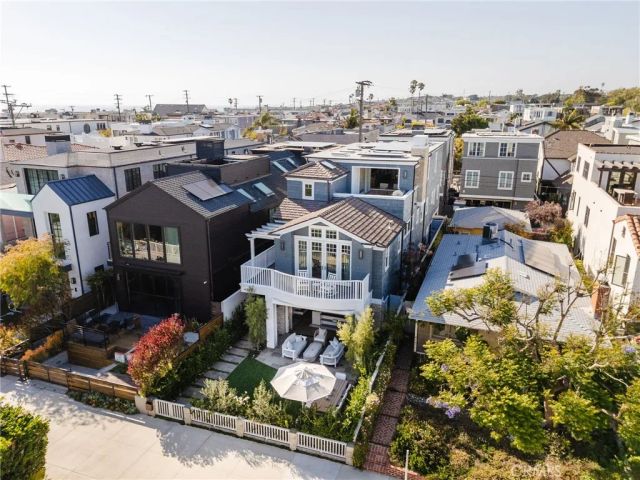 413 7th, Manhattan Beach, CA 90266