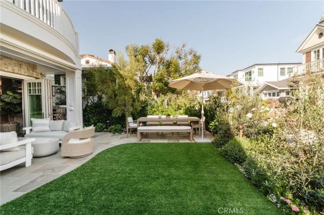 413 7th, Manhattan Beach, CA 90266