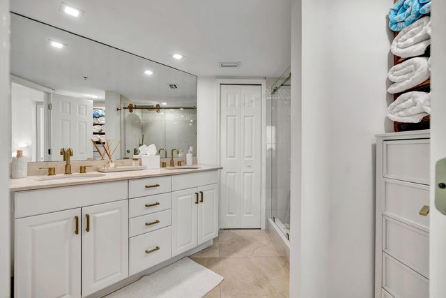 3000 N Ocean Drive 24f, Singer Island, FL 33404