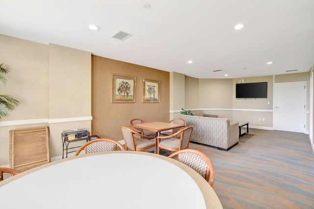 3000 N Ocean Drive 24f, Singer Island, FL 33404