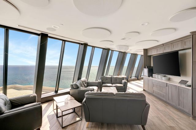 3000 N Ocean Drive 24f, Singer Island, FL 33404