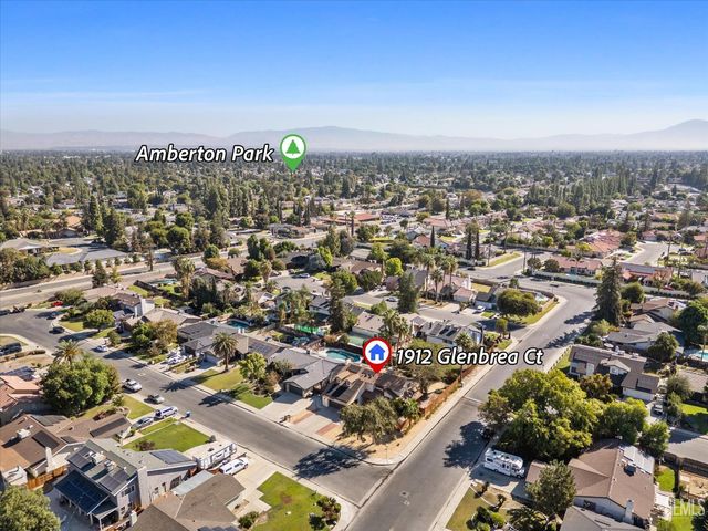 1912 Glenbrea Court, Bakersfield, CA 93309