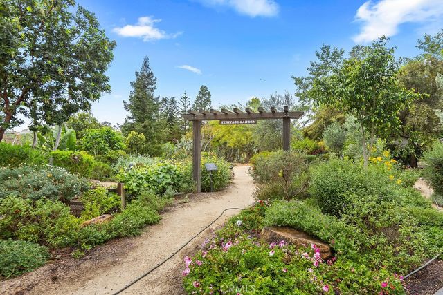 28133 Espinoza, Mission Viejo, CA 92692