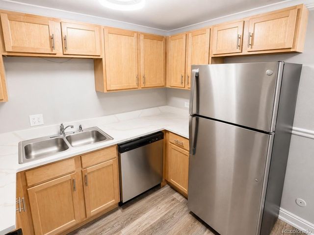 1390 Emerson St 107, Denver, CO 80218