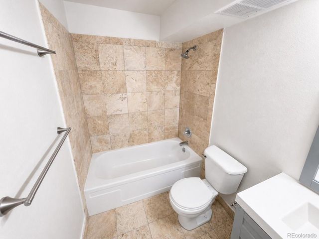 1390 Emerson St 107, Denver, CO 80218