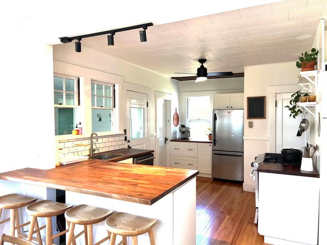44 Cedar Street, Brattleboro, VT 05301