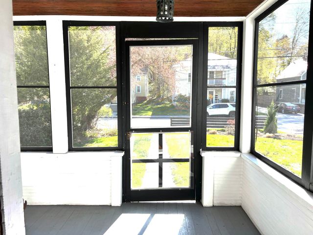 44 Cedar Street, Brattleboro, VT 05301