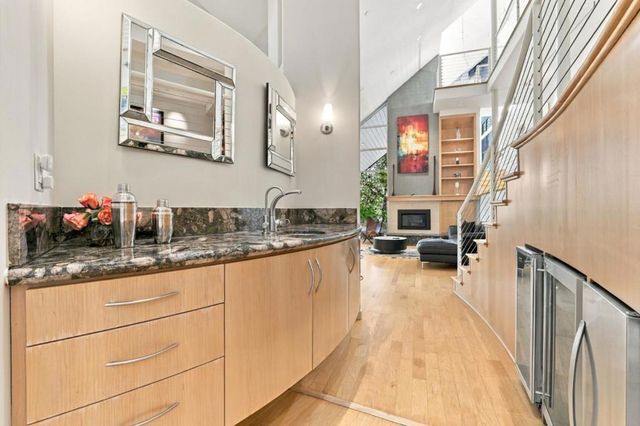 217 Mistletoe Road, Los Gatos, CA 95032