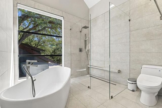 217 Mistletoe Road, Los Gatos, CA 95032