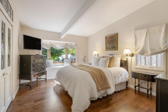 730 Greenview Place, Los Altos, CA 94024