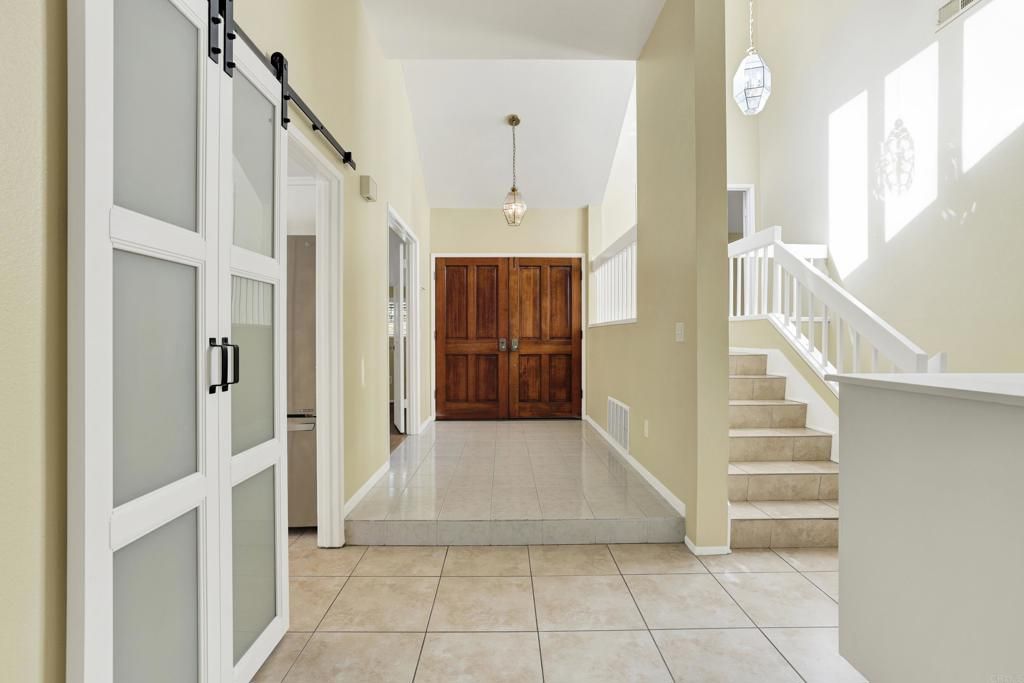 30 Rainbow Falls 17, Irvine, CA 92603 — photo 3