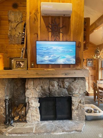 8865 N TIMPHAVEN RD, Sundance, UT 84604