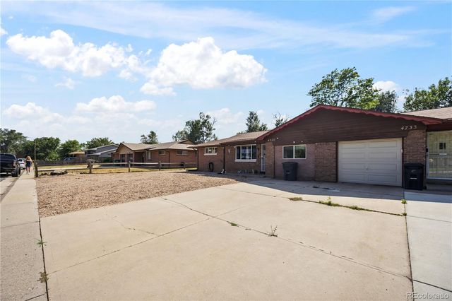 4723 Everett Court, Wheat Ridge, CO 80033