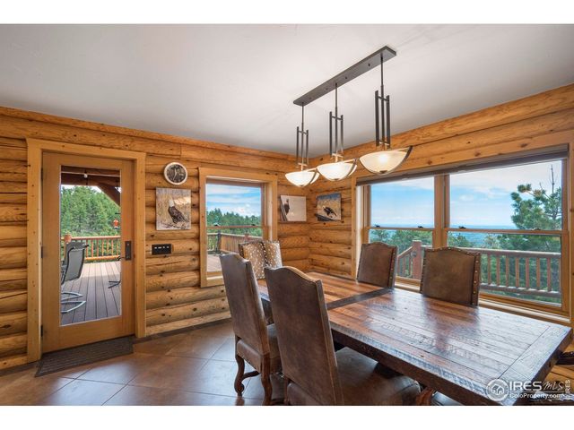 555 James Park Trl, Loveland, CO 80537