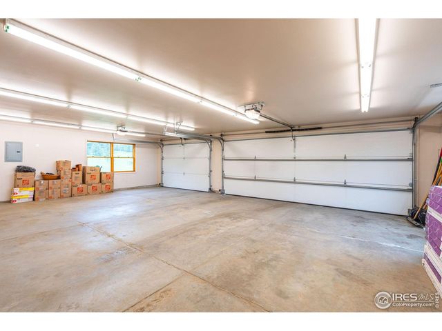 555 James Park Trl, Loveland, CO 80537