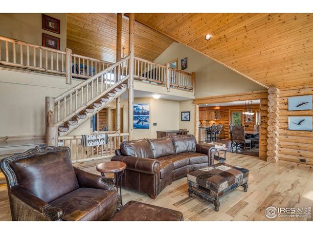 555 James Park Trl, Loveland, CO 80537