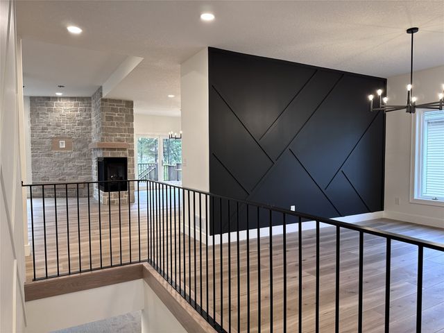 13098 Pinecrest Lane, Clive, IA 50325