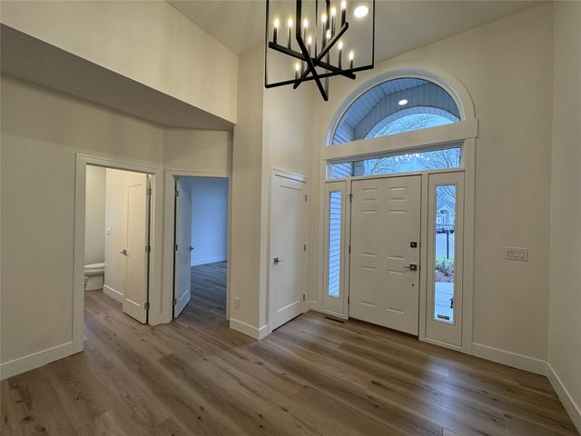 13098 Pinecrest Lane, Clive, IA 50325