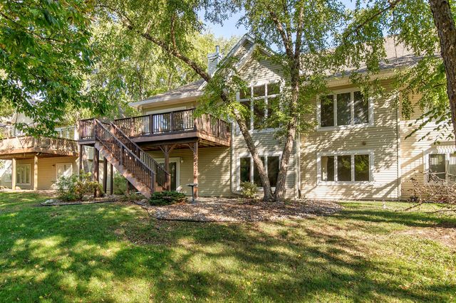 13098 Pinecrest Lane, Clive, IA 50325