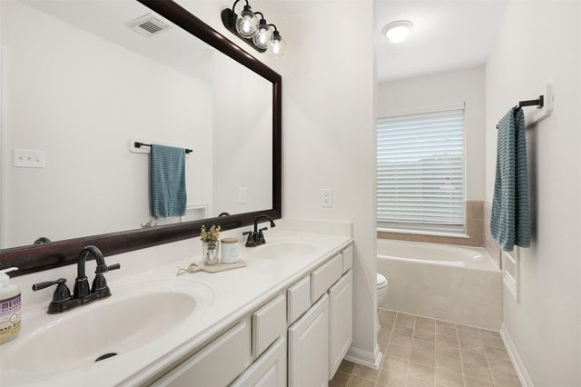 3288 Gladewater Lane, League City, TX 77573