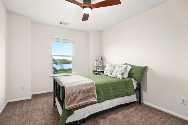 3288 Gladewater Lane, League City, TX 77573