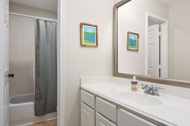 3288 Gladewater Lane, League City, TX 77573