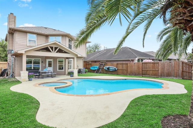 3288 Gladewater Lane, League City, TX 77573