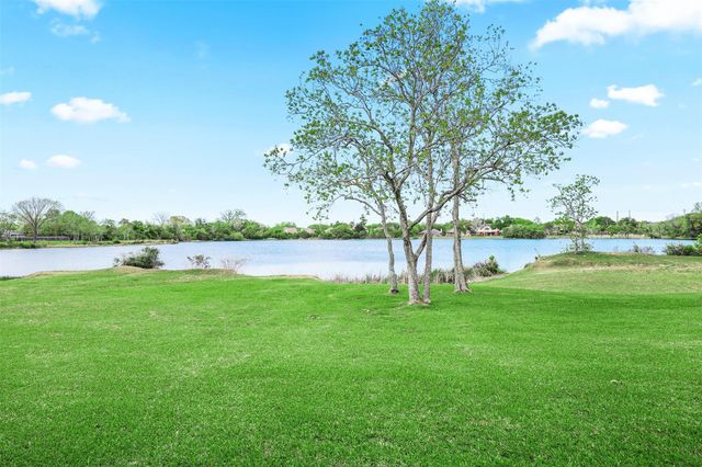 3288 Gladewater Lane, League City, TX 77573