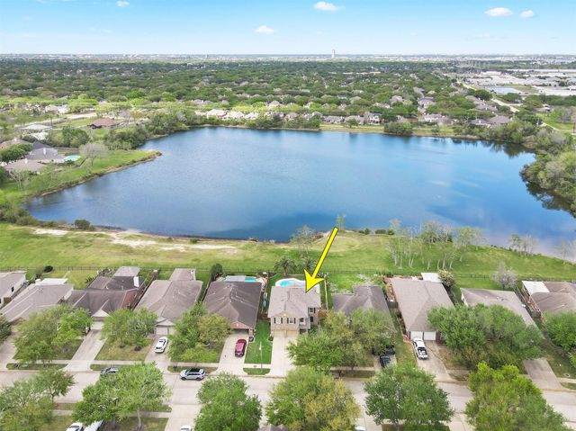 3288 Gladewater Lane, League City, TX 77573