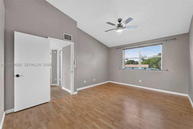 4848 Grapevine Way 4848, Davie, FL 33331
