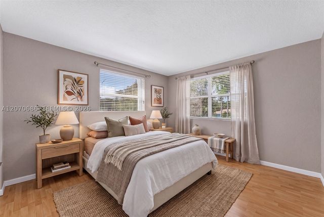 4848 Grapevine Way 4848, Davie, FL 33331