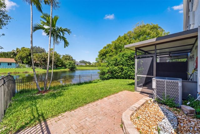 4848 Grapevine Way 4848, Davie, FL 33331