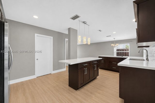 4848 Grapevine Way 4848, Davie, FL 33331